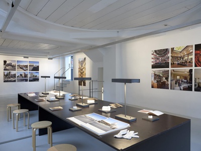 Blick in die Ausstellung "Asmara - The Sleeping Beauty"