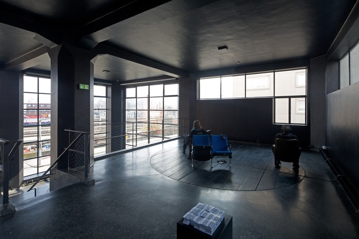 Blick in die Ausstellung "film foto foto film" im aut, Bildnachweis: Günter R. Wett