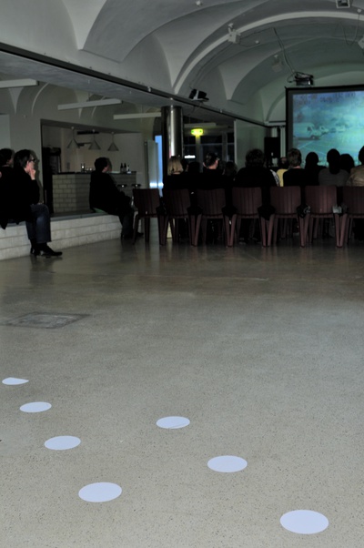 Filmabend: FACELESS und BODY TRAIL