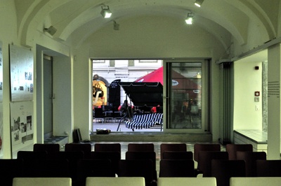 Filmabend: FACELESS und BODY TRAIL