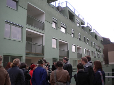 Wohn- und Bürohaus am Schwimmschulkai / INNOCAD