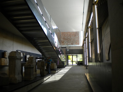 Häuser schaun 24.04.2010: Archäologiemuseum / BWM Architekten und Partner, Lapidarium / PURPUR Architektur