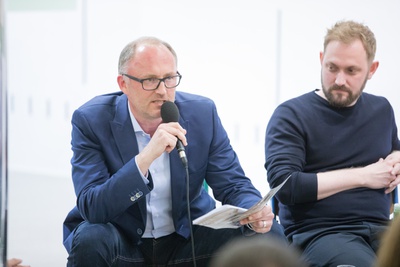 Symposium Wenn gute Schulen Schule machen, Michael Mayer, Stadtplanungsamt, Stadt Graz, Karlheinz Boiger, Hohensinn Architektur (v.l.)