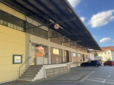 ORTE_Gefuehrter Rundgang_ Was geht denn dort ab_Bauhof Langenlois Laderampe