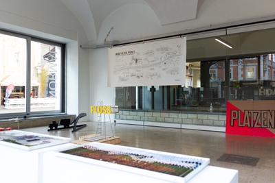 Ausstellung in der "Auslage" des HDA