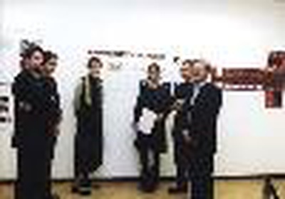 Jury mit Preisträgerin