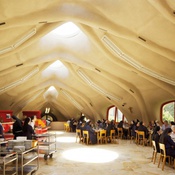 Günther Domenig mit Eilfried Huth, Mensa der Schulschwestern in Graz-Eggenberg