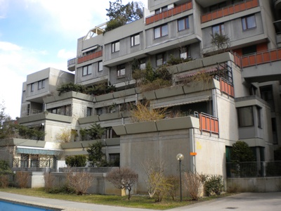 Häuser schaun: Ausstellung Wohnmodelle. Experiment und Alltag im stadtmuseumgraz sowie Terrassenhaussiedlung / Werkgruppe Graz 1972 - 1978