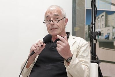 Ausstellungseröffnung und Roundtable, Michael Schrott