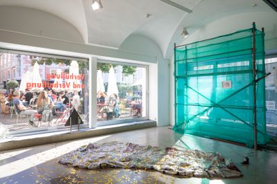 Ausstellung "Verhüllung und Verheißung" im HDA